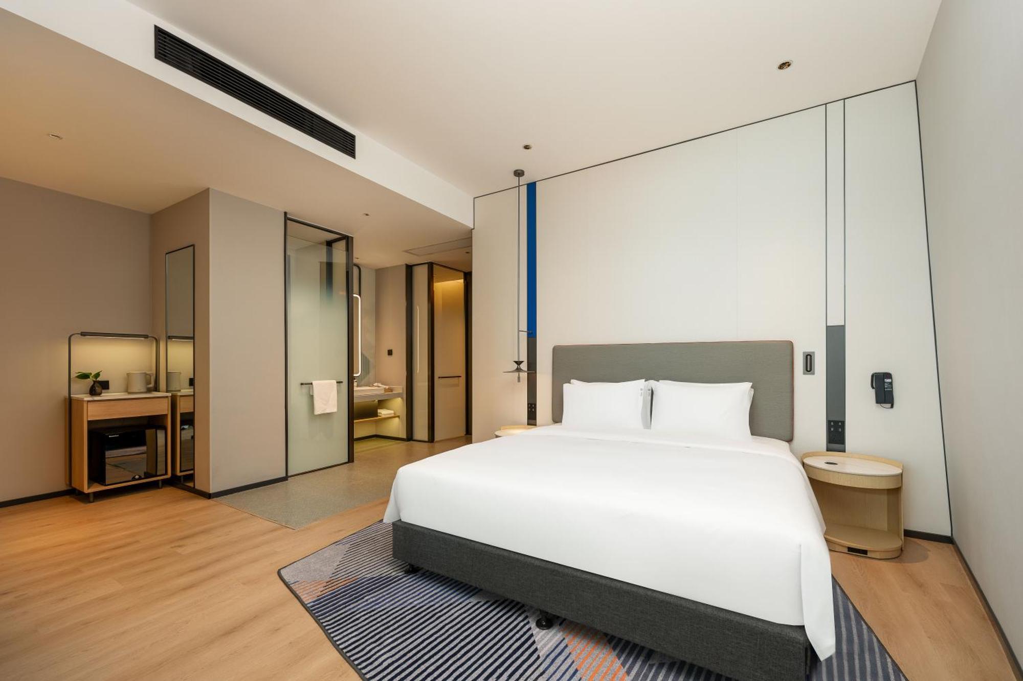 King Suite